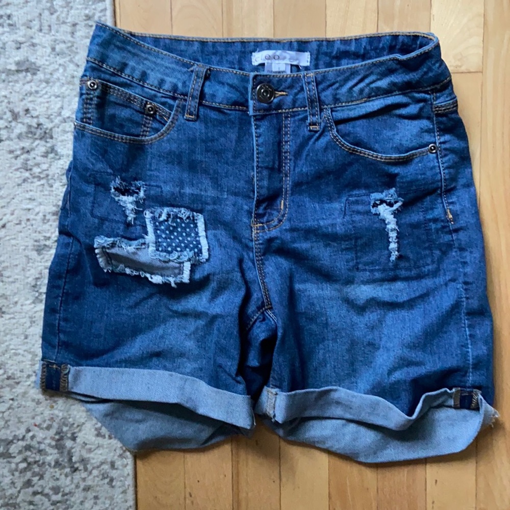 CLEO- denim shorts